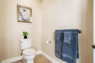 1661 Seabreeze Dr, Tarpon Springs, FL 34689 - Photo 48