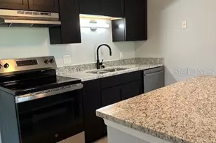 10200 Gandy Blvd N, Saint Petersburg, FL 33702 - Photo 6