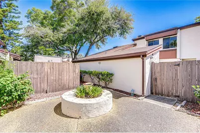 1881 N Hercules Avenue #1303, Clearwater, FL 33765 - Photo 4