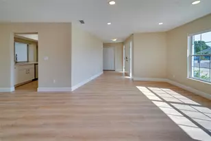 6528 Santiago Ct, Apollo Beach, FL 33572 - Photo 4