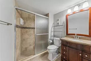 7520 Sunshine Skyway Ln S, Saint Petersburg, FL 33711 - Photo 22