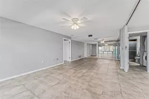 7520 Sunshine Skyway Ln S, Saint Petersburg, FL 33711 - Photo 4