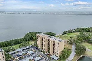 2616 Cove Cay Dr, Clearwater, FL 33760 - Photo 38