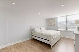 400 Island Way, Clearwater Beach, FL 33767 - Photo 20