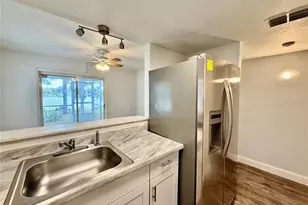 7150 E Bank Dr, Tampa, FL 33617 - Photo 8