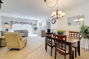 4900 Brittany Dr S, Saint Petersburg, FL 33715 - Photo 14