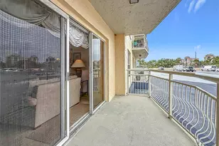 4900 Brittany Dr S, Saint Petersburg, FL 33715 - Photo 40