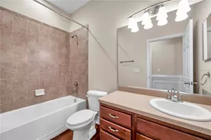 3610 Montero Ct, Sun City Center, FL 33573 - Photo 44