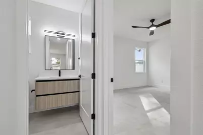5406 N Pershing Place, Tampa, FL 33603 - Photo 28