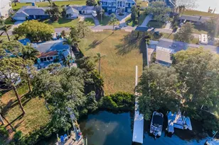 117 Carlyle Dr, Palm Harbor, FL 34683 - Photo 14