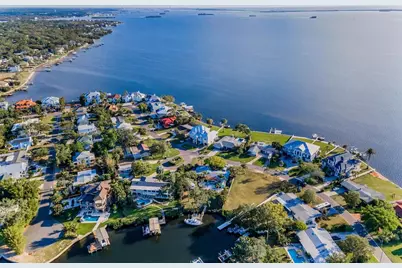 117 Carlyle Drive, Palm Harbor, FL 34683 - Photo 10