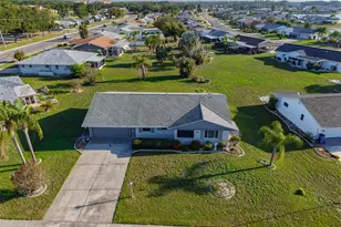 1809 Haverford Ave, Sun City Center, FL 33573 - Photo 2