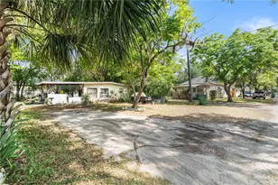 38351 7th Ave, Zephyrhills, FL 33542 - Photo 24