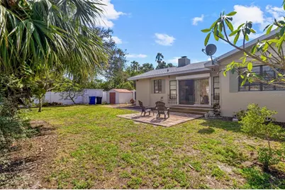 300 22nd Avenue S, Saint Petersburg, FL 33705 - Photo 36