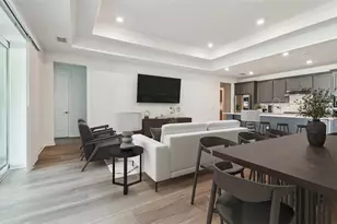 13631 Sunlight Mdw Dr, Riverview, FL 33578 - Photo 2