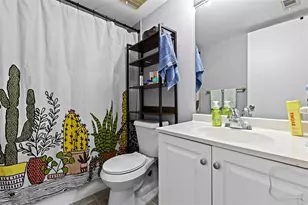 3709 Greenery Ct, Tampa, FL 33618 - Photo 18