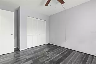 3709 Greenery Ct, Tampa, FL 33618 - Photo 20