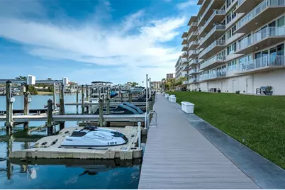 223 Island Way #5D, Clearwater Beach, FL 33767 - Photo 22