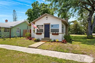 1601 54th St S, Gulfport, FL 33707 - Photo 2