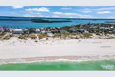 1058 Eldorado Avenue, Clearwater Beach, FL 33767 - Photo 14