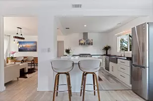 1800 Mound Pl S, Saint Petersburg, FL 33712 - Photo 12