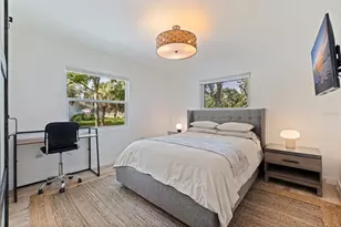 1800 Mound Pl S, Saint Petersburg, FL 33712 - Photo 18