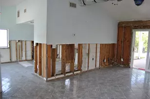 119 18th St NW, Ruskin, FL 33570 - Photo 4