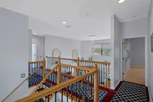 15630 N Himes Ave, Tampa, FL 33618 - Photo 32