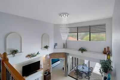 15630 N Himes Avenue, Tampa, FL 33618 - Photo 46