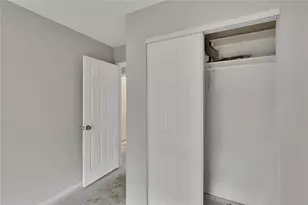 814 Seabreeze Dr, Ruskin, FL 33570 - Photo 20