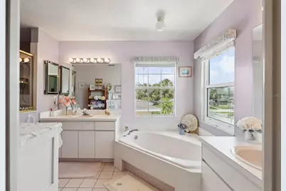 1842 Bayou Grande Boulevard NE, Saint Petersburg, FL 33703 - Photo 22