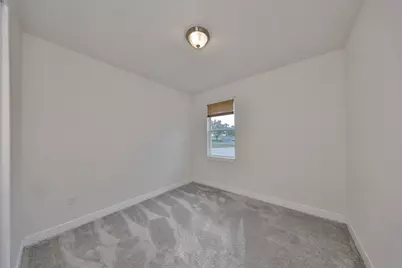 36959 Highland Meadows Court, Zephyrhills, FL 33542 - Photo 8