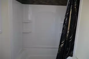 8255 Richmond St, Gibsonton, FL 33534 - Photo 8