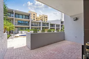 301 2nd St N, Saint Petersburg, FL 33701 - Photo 8