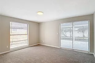 9201 Spyglass Ct, Tampa, FL 33615 - Photo 22