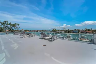 415 Island Way, Clearwater Beach, FL 33767 - Photo 50
