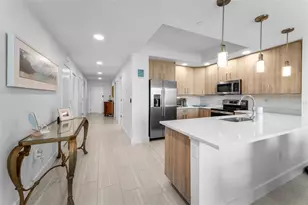 415 Island Way, Clearwater Beach, FL 33767 - Photo 18