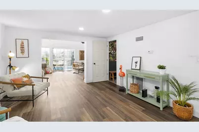 10716 Donbrese Avenue, Tampa, FL 33615 - Photo 12