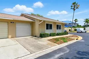 1671 Cape Ann Ave NE, Saint Petersburg, FL 33702 - Photo 44