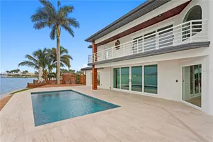 2250 Donato Dr, Belleair Beach, FL 33786 - Photo 30