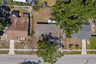 324 Country Club Dr, Oldsmar, FL 34677 - Photo 4