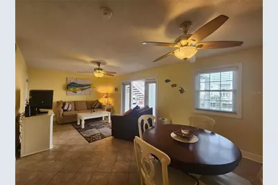 5215 Coquina Key Drive SE #B, Saint Petersburg, FL 33705 - Photo 6