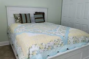 5215 Coquina Key Dr SE, Saint Petersburg, FL 33705 - Photo 10