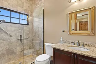 1102 Merry Water Dr, Lutz, FL 33548 - Photo 34