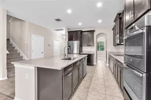 11525 Scarlet Ibis Pl, Riverview, FL 33569 - Photo 8