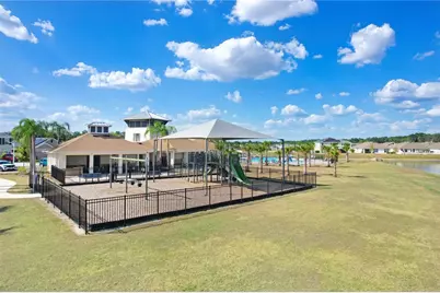 7929 Sail Clover Lane, Zephyrhills, FL 33540 - Photo 32