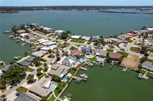 2202 Donato Dr, Belleair Beach, FL 33786 - Photo 56