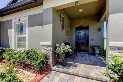 12407 Hilltop Farms Drive, Dade City, FL 33525 - Photo 2