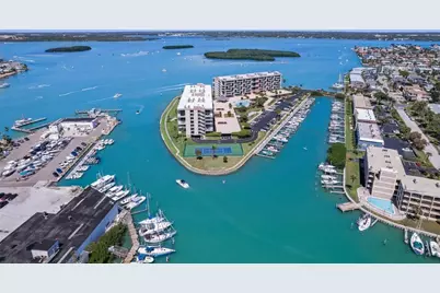 1 Key Capri #303E, Treasure Island, FL 33706 - Photo 22