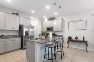 5068 Little Stream Ln, Wesley Chapel, FL 33545 - Photo 10